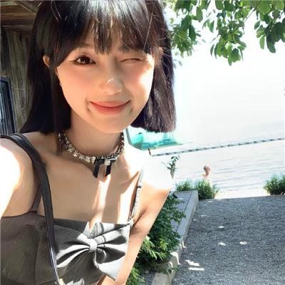 女恶魔人